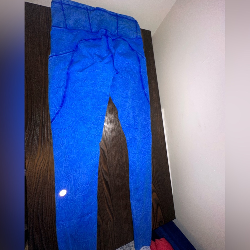 lululemon royal blue washed print leggings